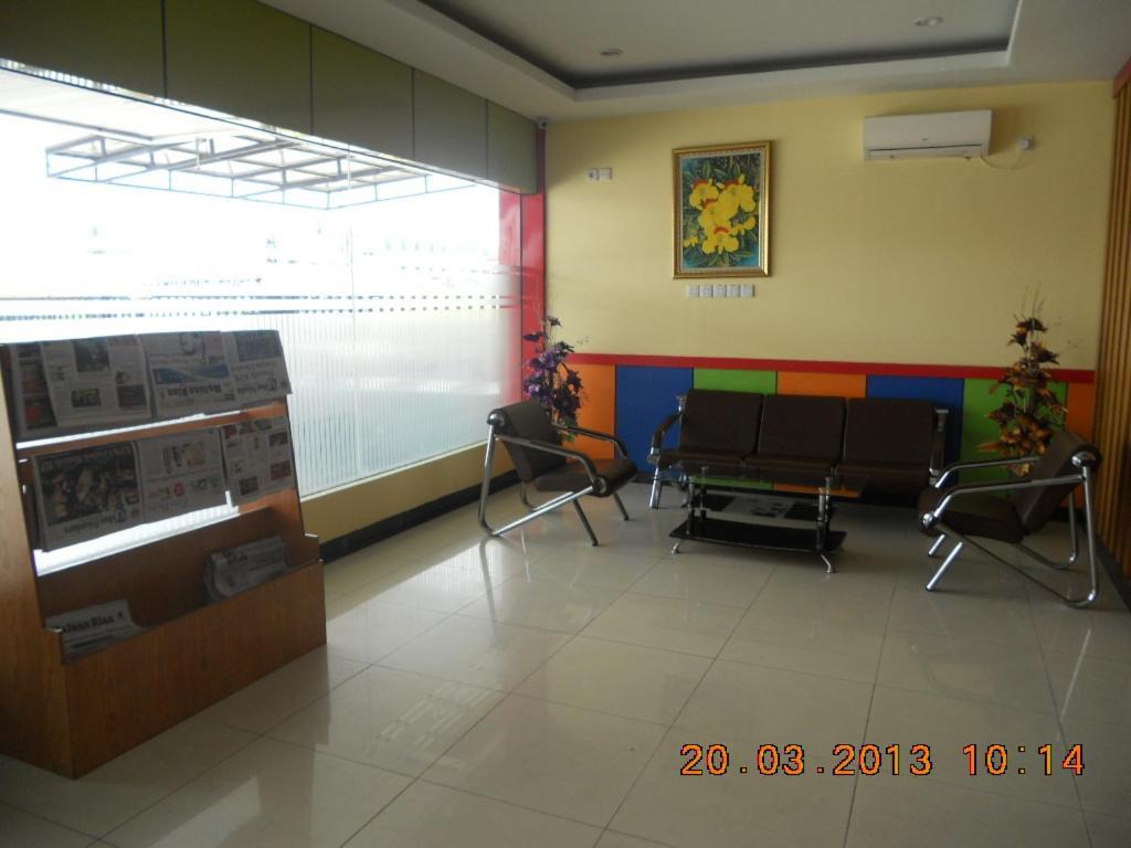 Parma Panam Hotel Pekanbaru Bagian luar foto